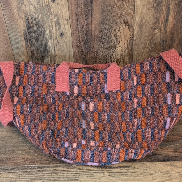 Universal Thread Extra Large Multicolor Tote - Picture 3 of 6